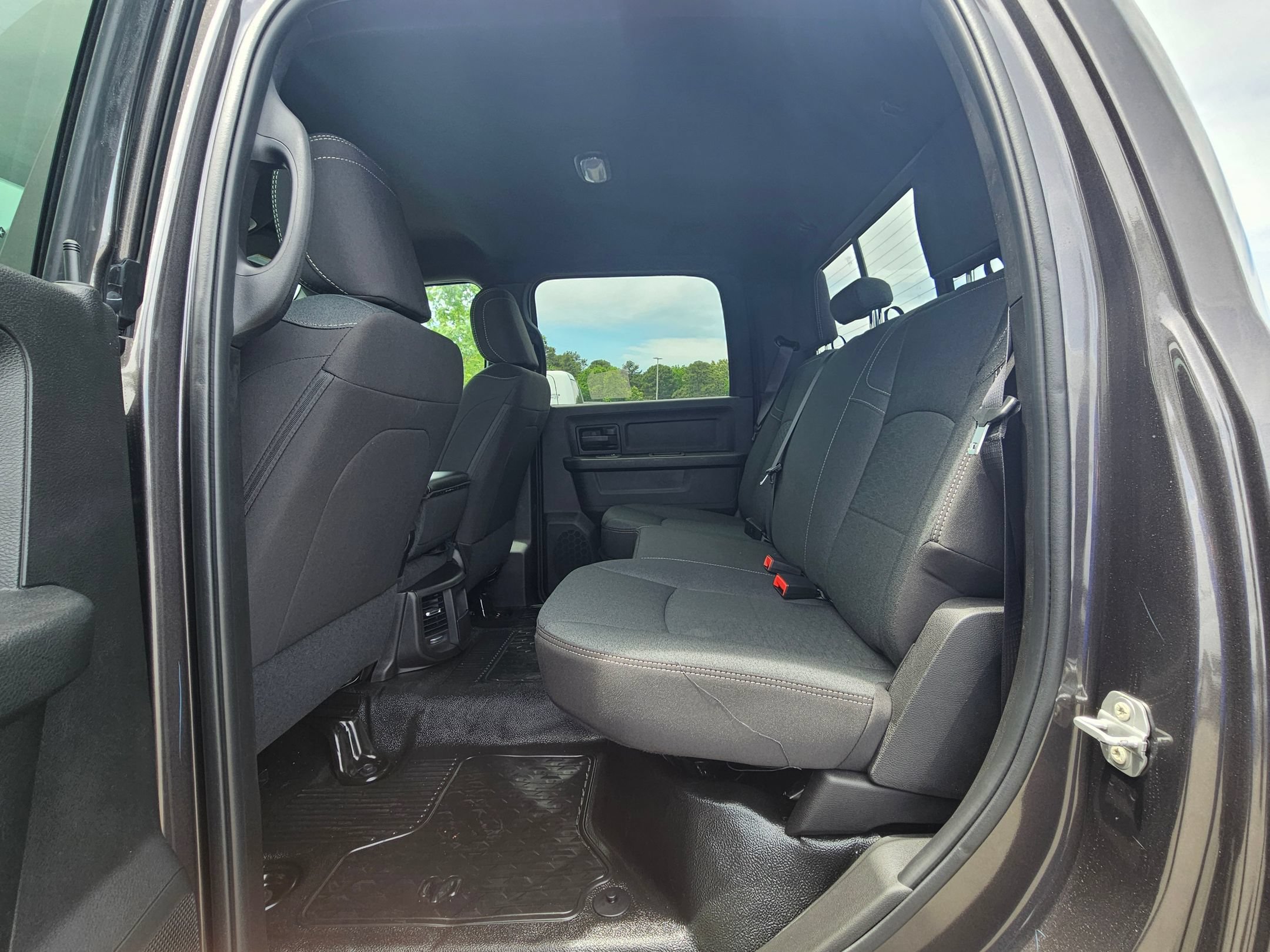 New 2026 RAM 3500 Tradesman AWD/4WD image 22