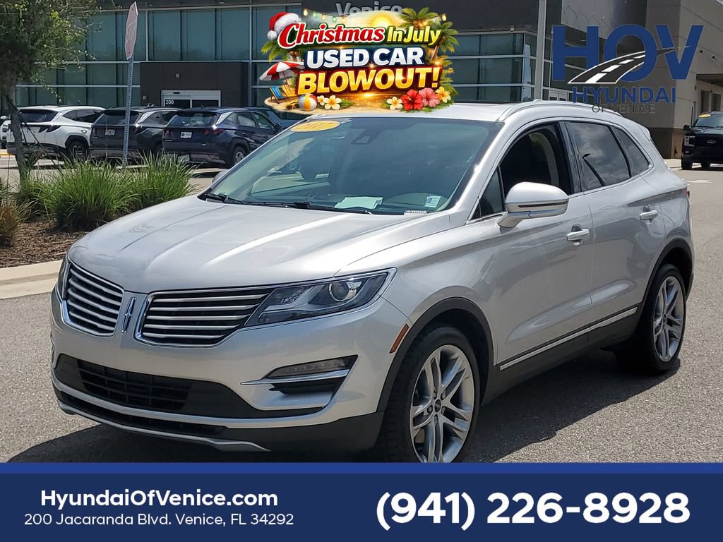 Used 2017 Lincoln MKC Reserve w/ Lincoln MKC Climate Package AWD/4WD image 4