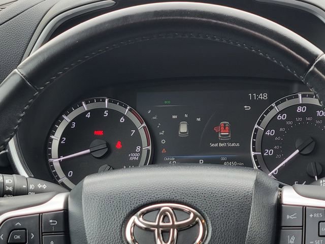 Used 2023 Toyota Highlander XLE image 32