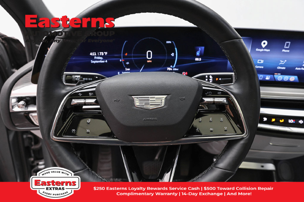 Used 2024 Cadillac Lyriq Luxury RWD image 11