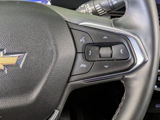 Used 2025 Chevrolet Trax LT w/ LT Convenience Package FWD image 21