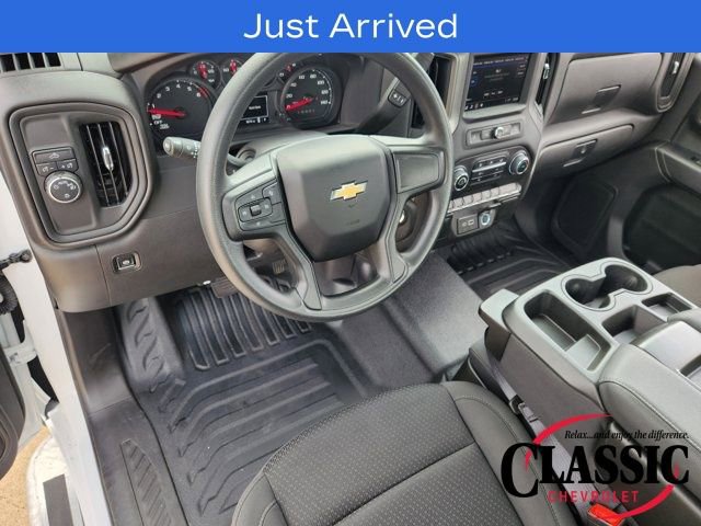 Used 2025 Chevrolet Silverado 1500 W/T image 35
