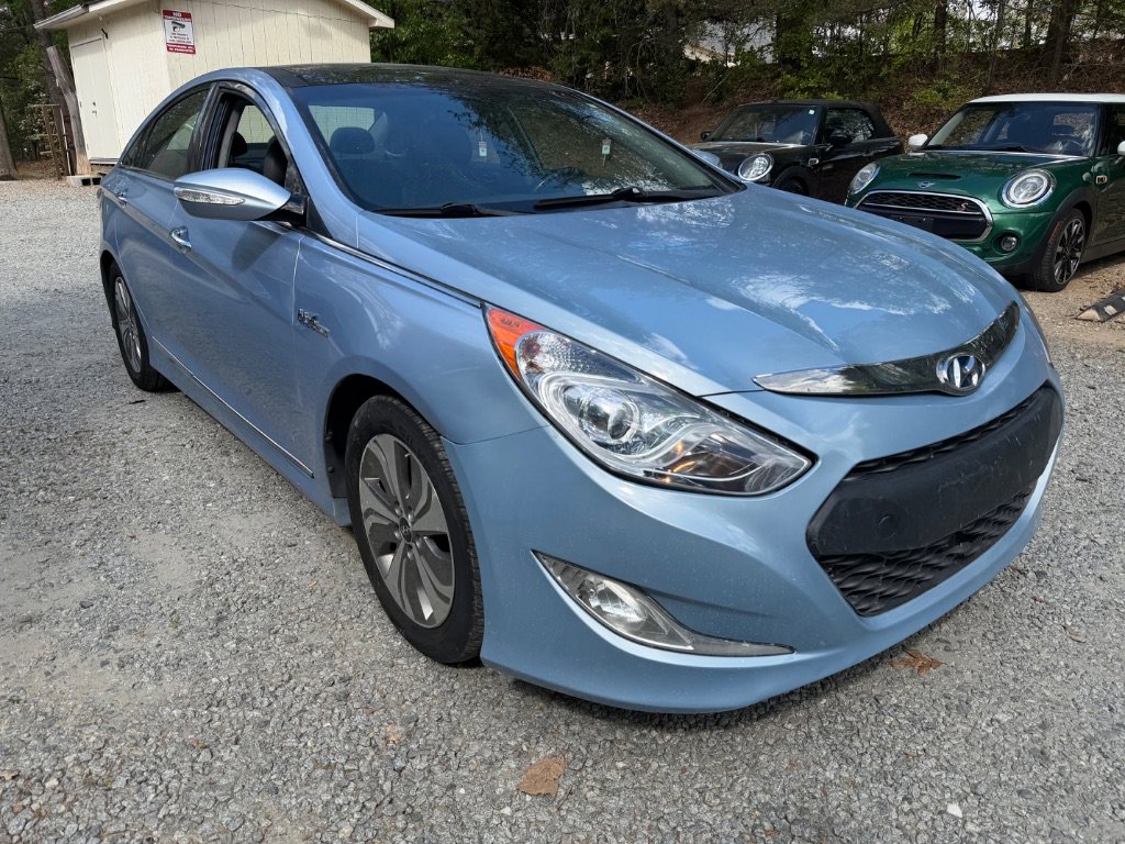 Used 2015 Hyundai Sonata Limited w/ Option Group 02 image 5