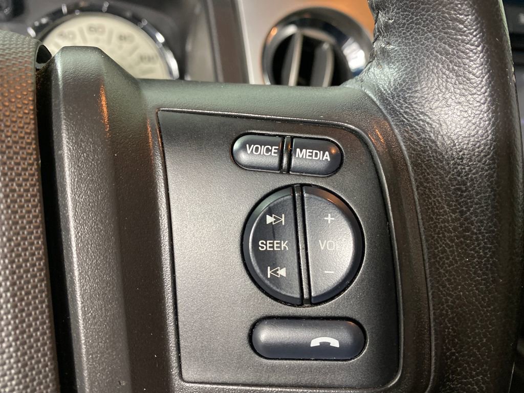 Used 2013 Ford Expedition Limited image 16