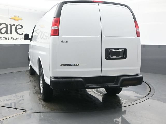 New 2026 Chevrolet Express 2500 w/ Driver Convenience Package RWD image 14