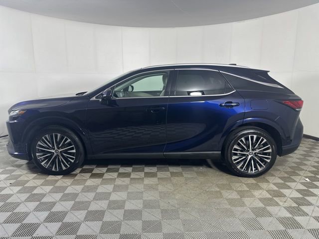 Used 2023 Lexus RX 350 w/ Cold Area Package AWD/4WD image 3