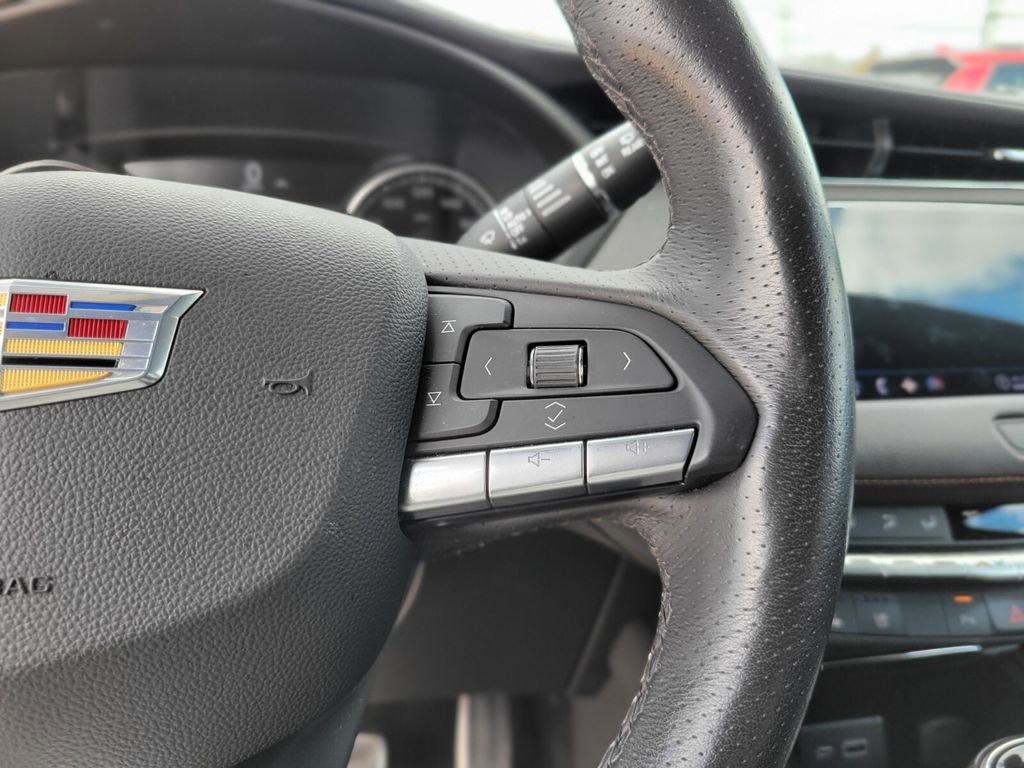 Used 2023 Cadillac XT4 Sport image 26