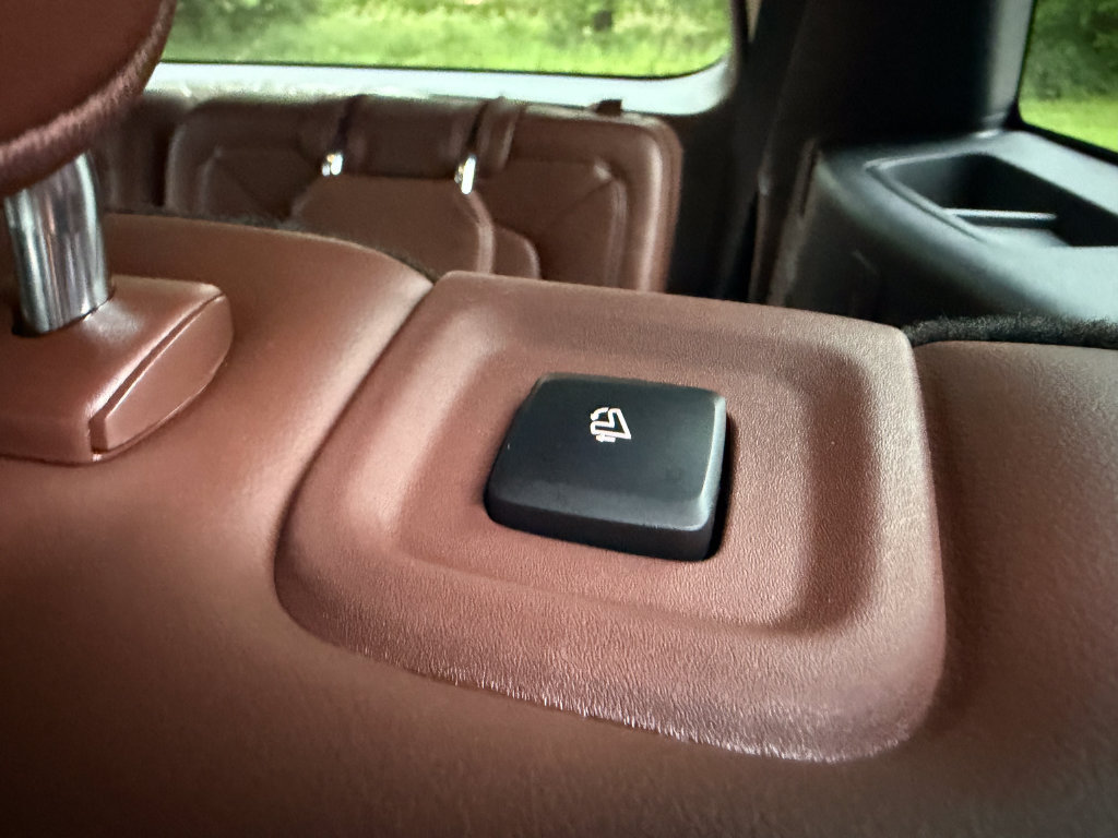 New 2026 Lincoln Aviator Reserve AWD/4WD image 22