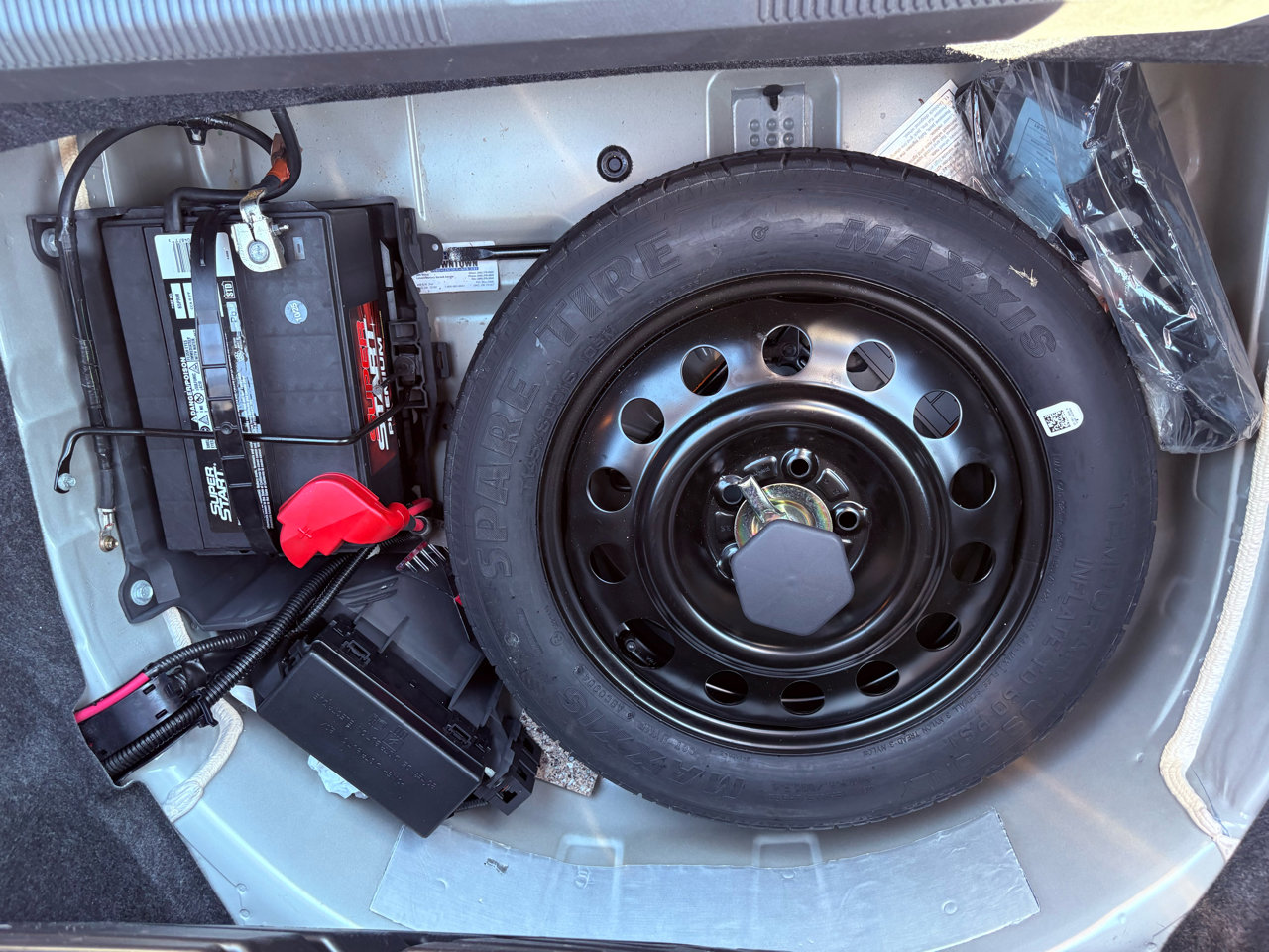 Used 2004 Lincoln LS image 21