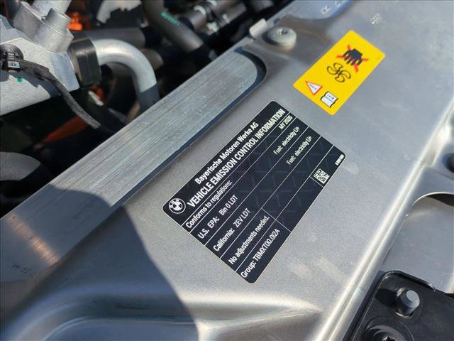 Certified 2026 BMW iX xDrive45 w/ Premium Package image 26