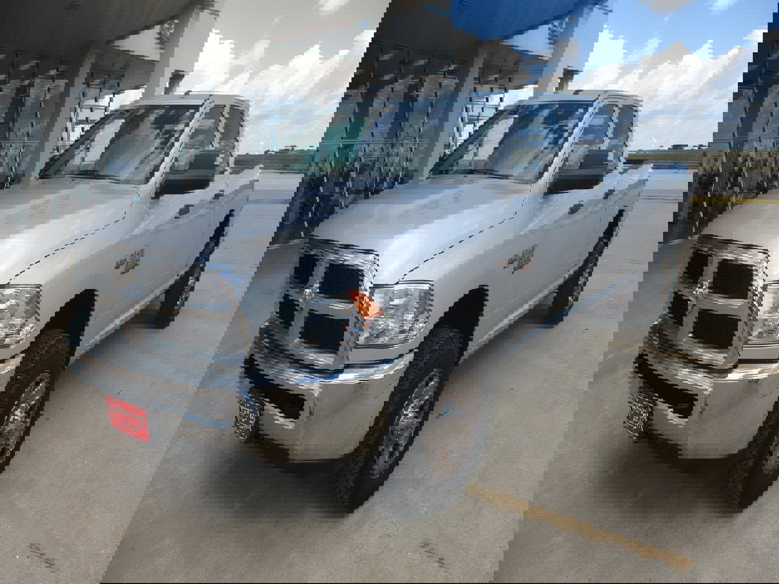 Used 2018 RAM 2500 Tradesman w/ Chrome Appearance Group image 2