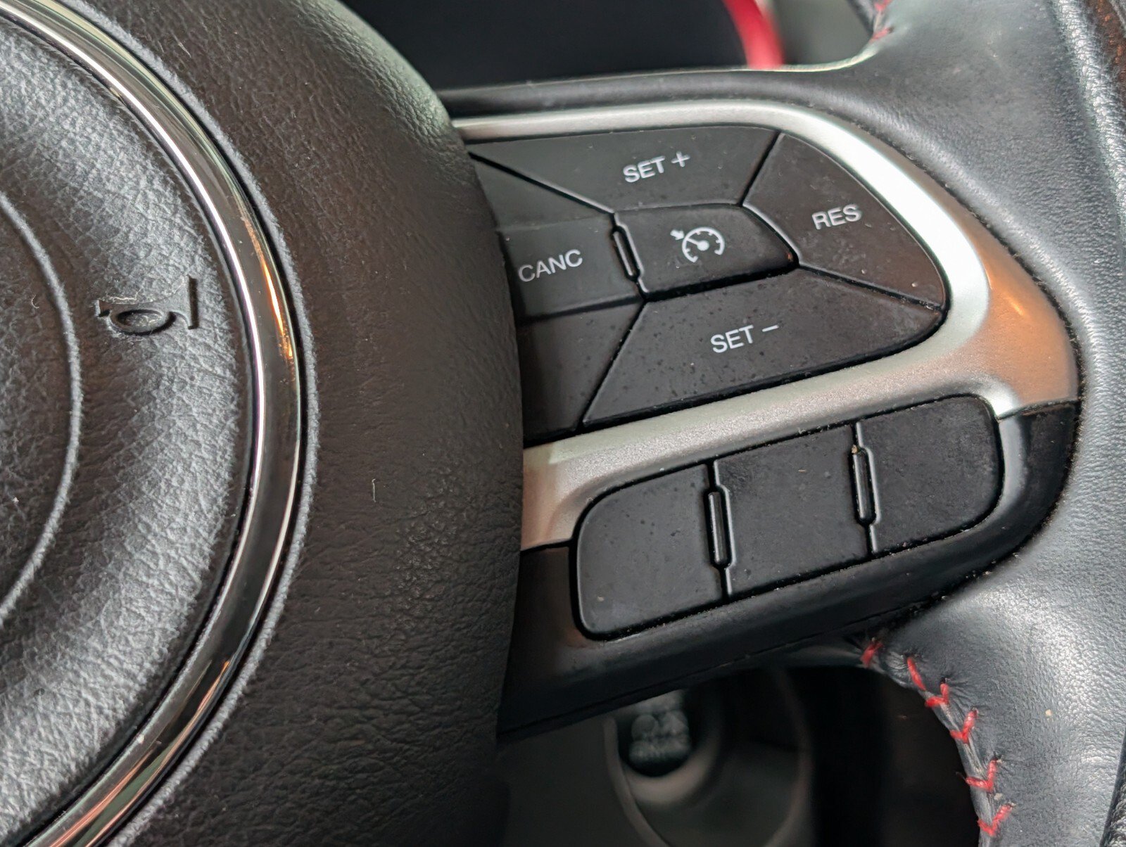 Used 2019 Jeep Compass Trailhawk AWD/4WD image 20