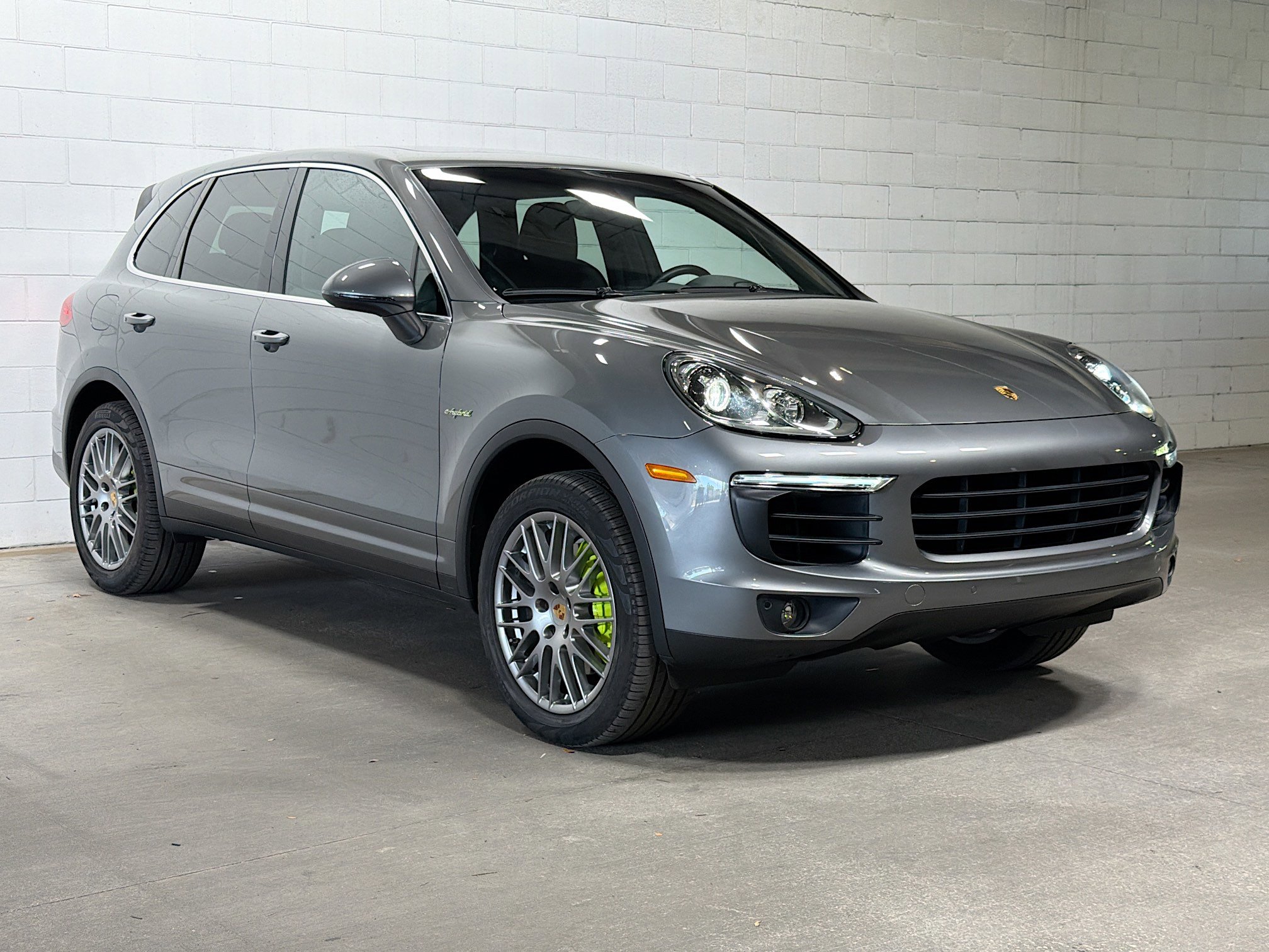 Certified 2016 Porsche Cayenne S AWD/4WD image 6