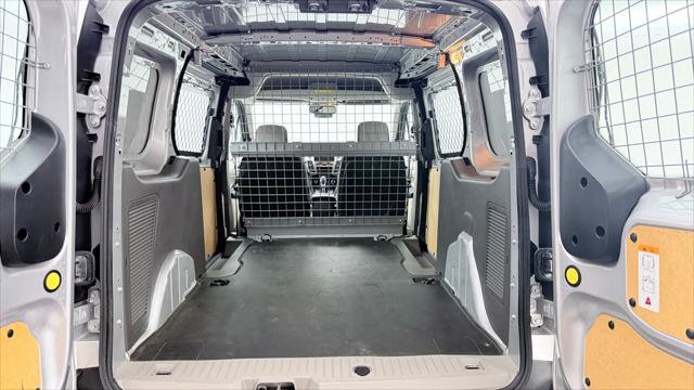 Used 2021 Ford Transit Connect XLT image 14