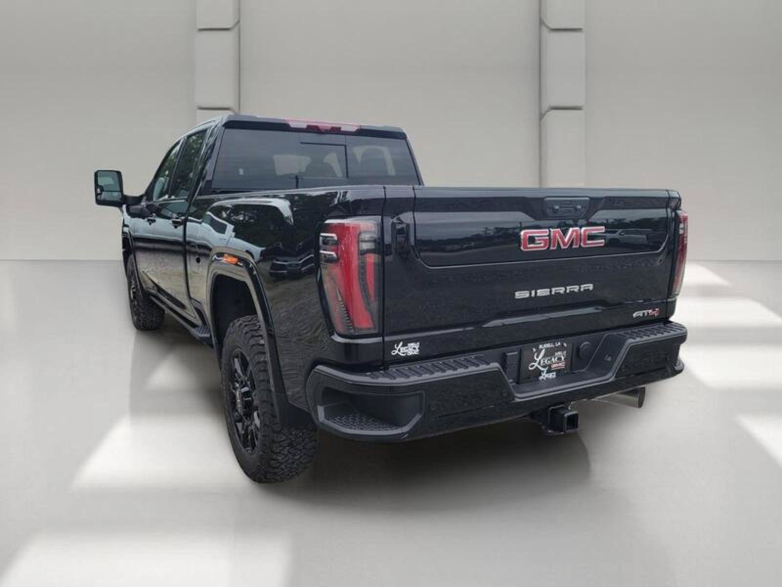 New 2026 GMC Sierra 2500 AT4 w/ AT4 Premium Plus Package AWD/4WD image 6