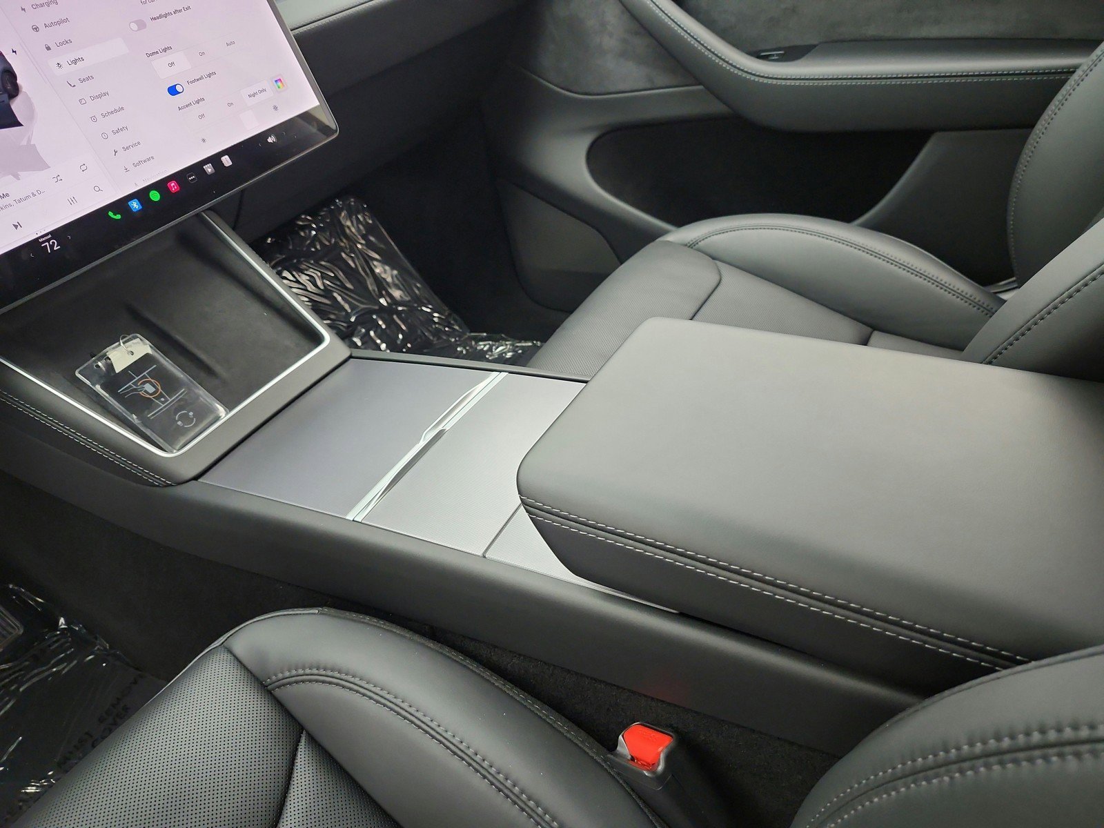 Used 2026 Tesla Model Y AWD image 11