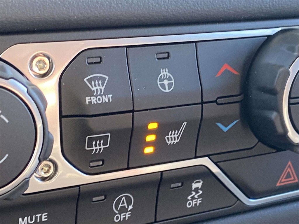 New 2025 Jeep Gladiator Rubicon image 44