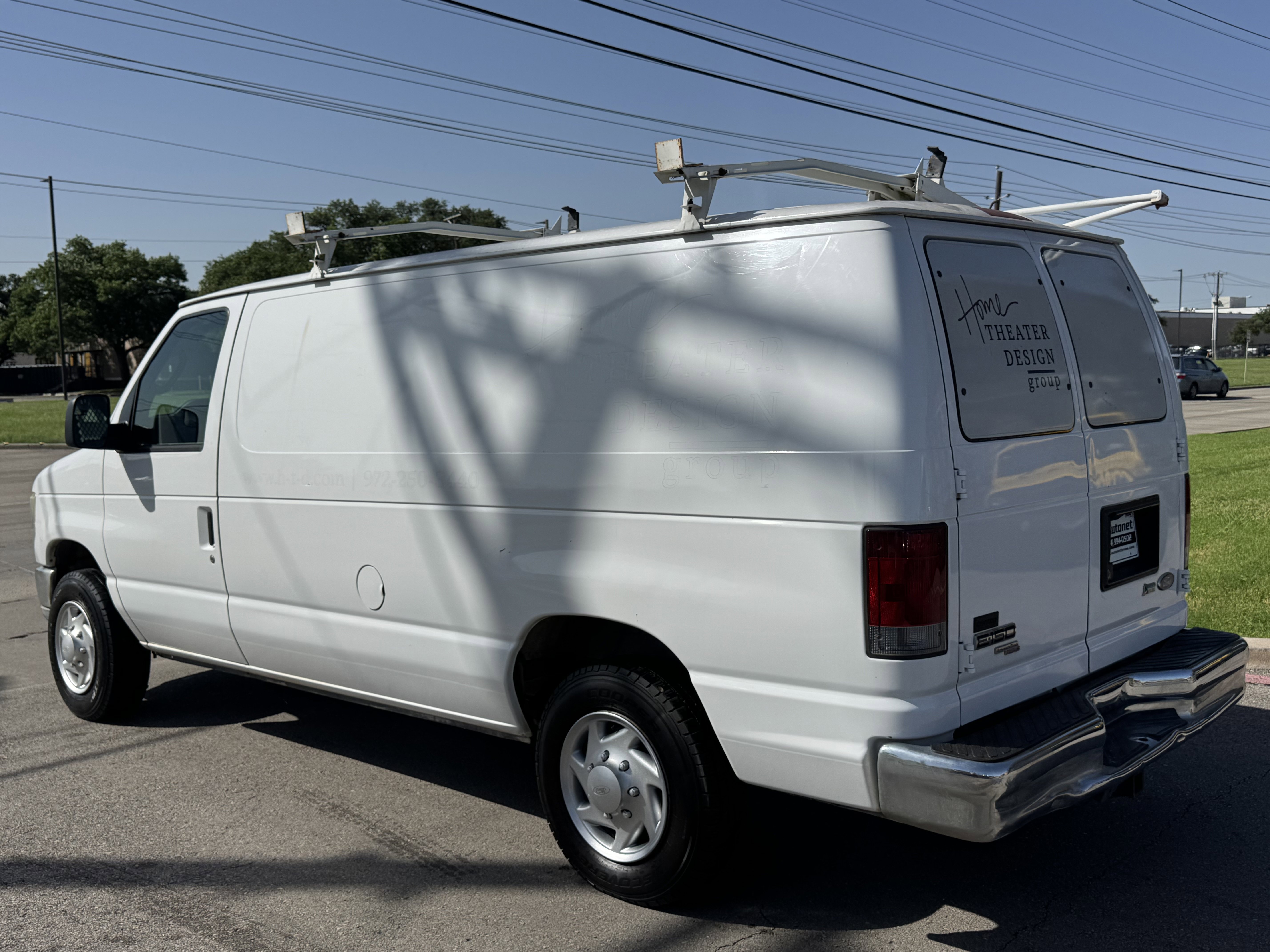 Used 2011 Ford E-150 and Econoline 150 w/ Commercial Cargo Van Pkg image 3