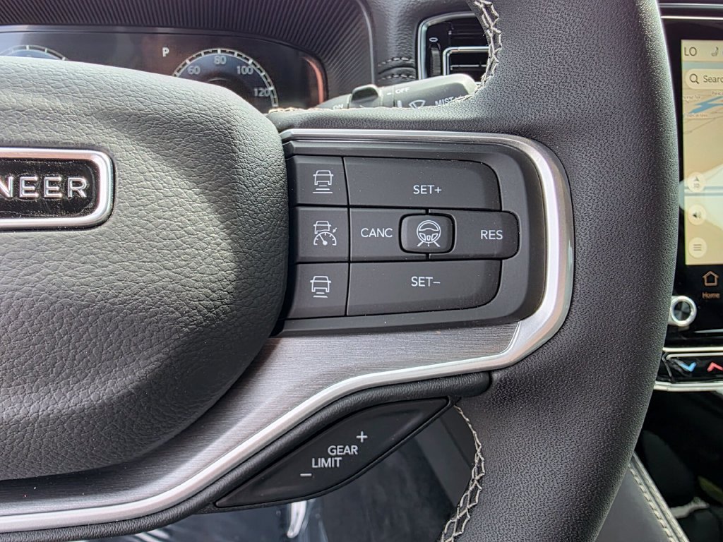 New 2026 Jeep Grand Wagoneer Limited w/ Convenience Group I AWD/4WD image 20