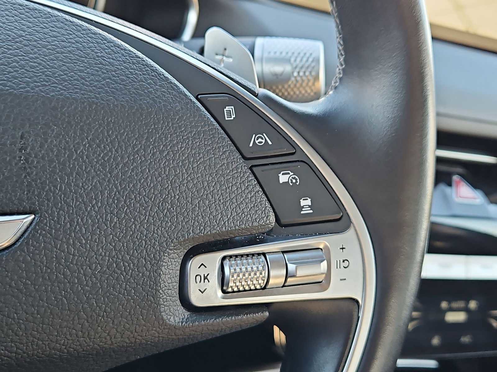 Used 2023 Genesis G80 2.5T image 23