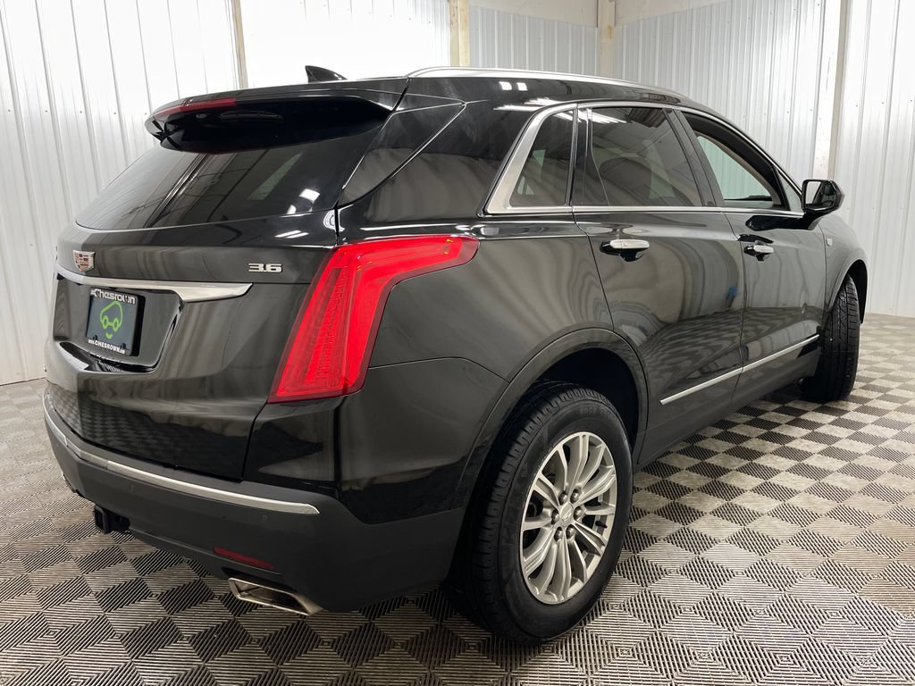 Used 2018 Cadillac XT5 Luxury w/ Driver Awareness Package AWD/4WD image 7