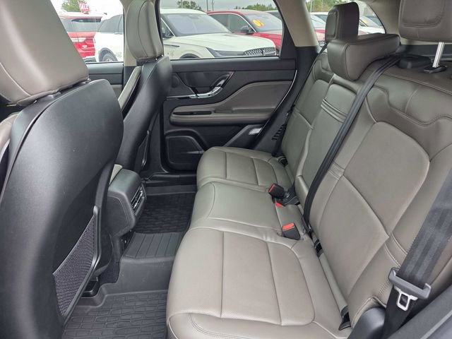 New 2026 Lincoln Corsair Reserve image 7