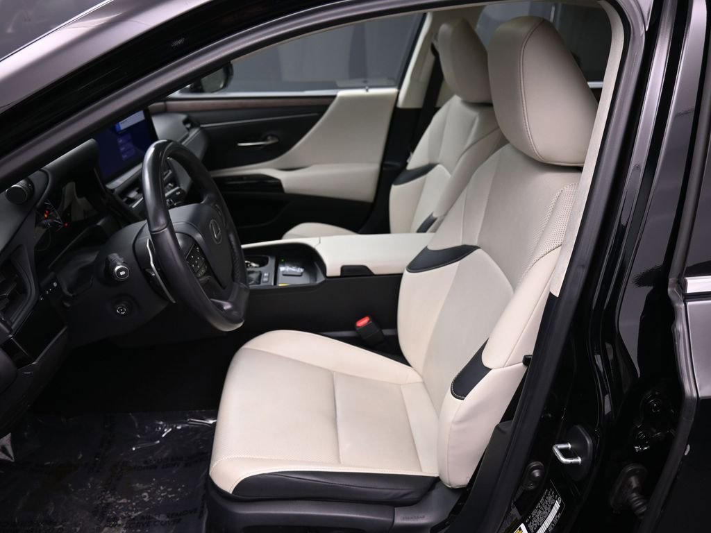 Used 2024 Lexus ES 300h w/ Premium Package FWD image 19