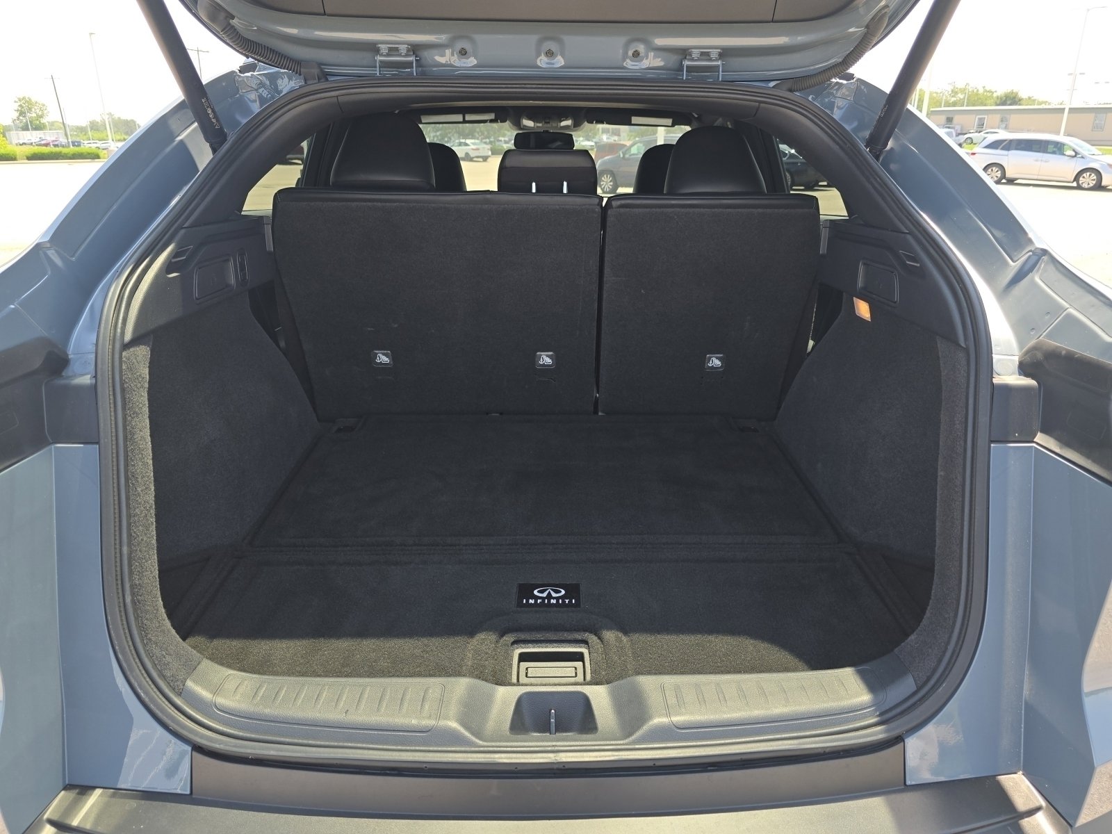 Used 2023 INFINITI QX55 Luxe w/ Cargo Package image 29