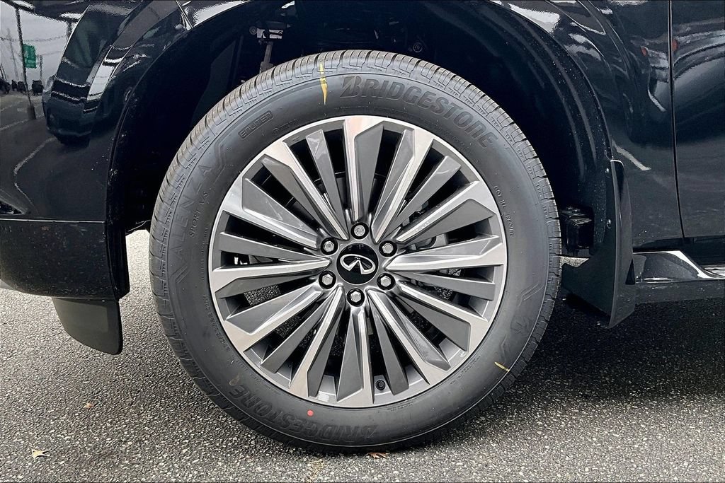 New 2026 INFINITI QX80 Luxe w/ Cargo Package AWD/4WD image 17
