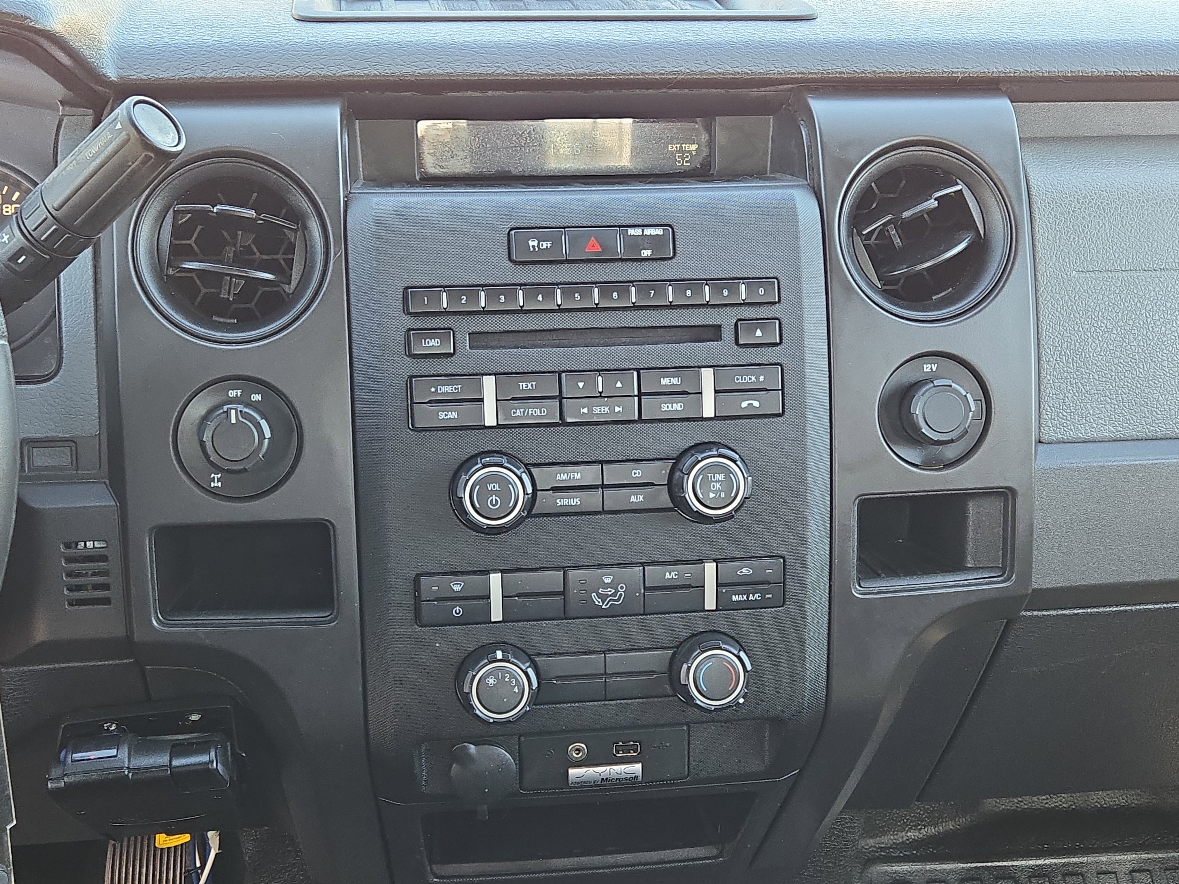 Used 2014 Ford F150 STX w/ Equipment Group 201A Mid image 25