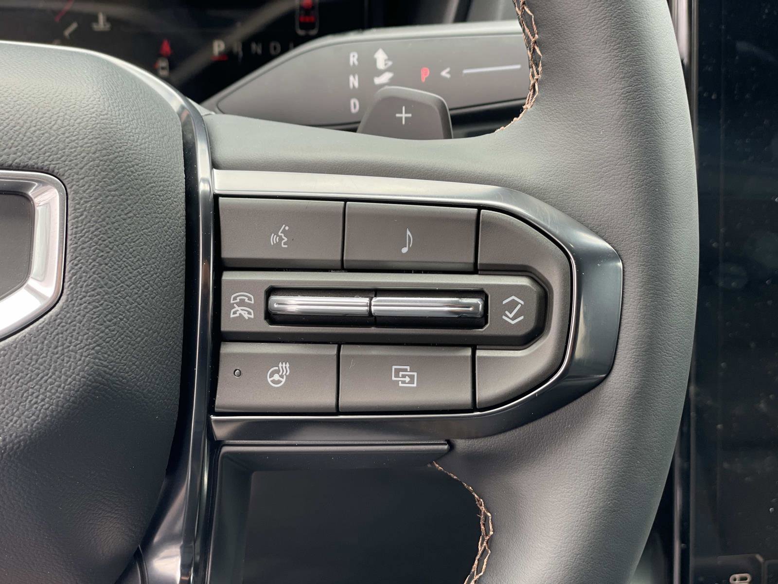 New 2026 GMC Terrain AT4 AWD/4WD image 12