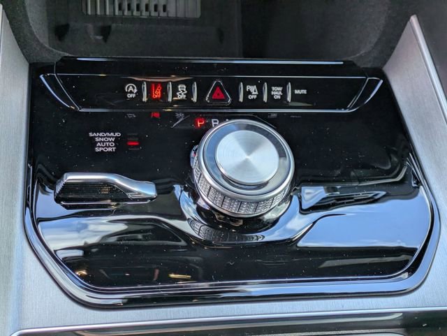 New 2026 Jeep Grand Wagoneer 4WD image 22