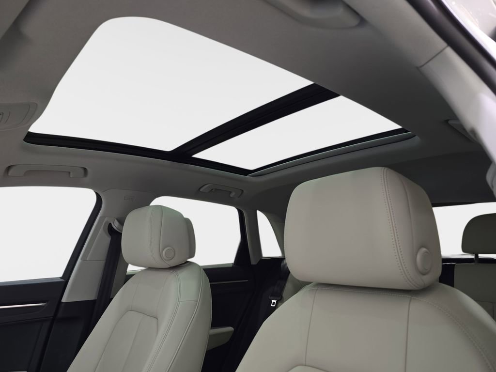 Used 2022 Audi Q3 2.0T Premium image 30