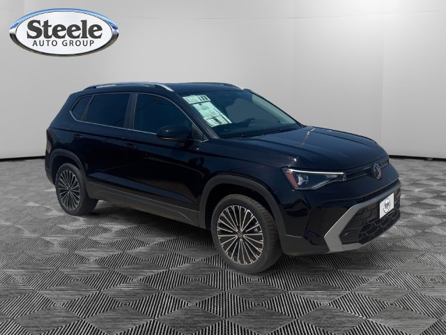 New 2026 Volkswagen Taos SE FWD image 7