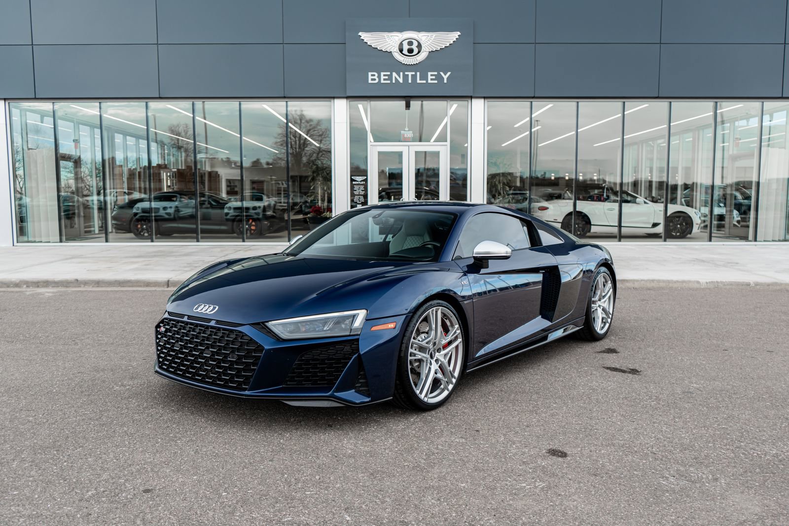 Used 2020 Audi R8 V10 image 1
