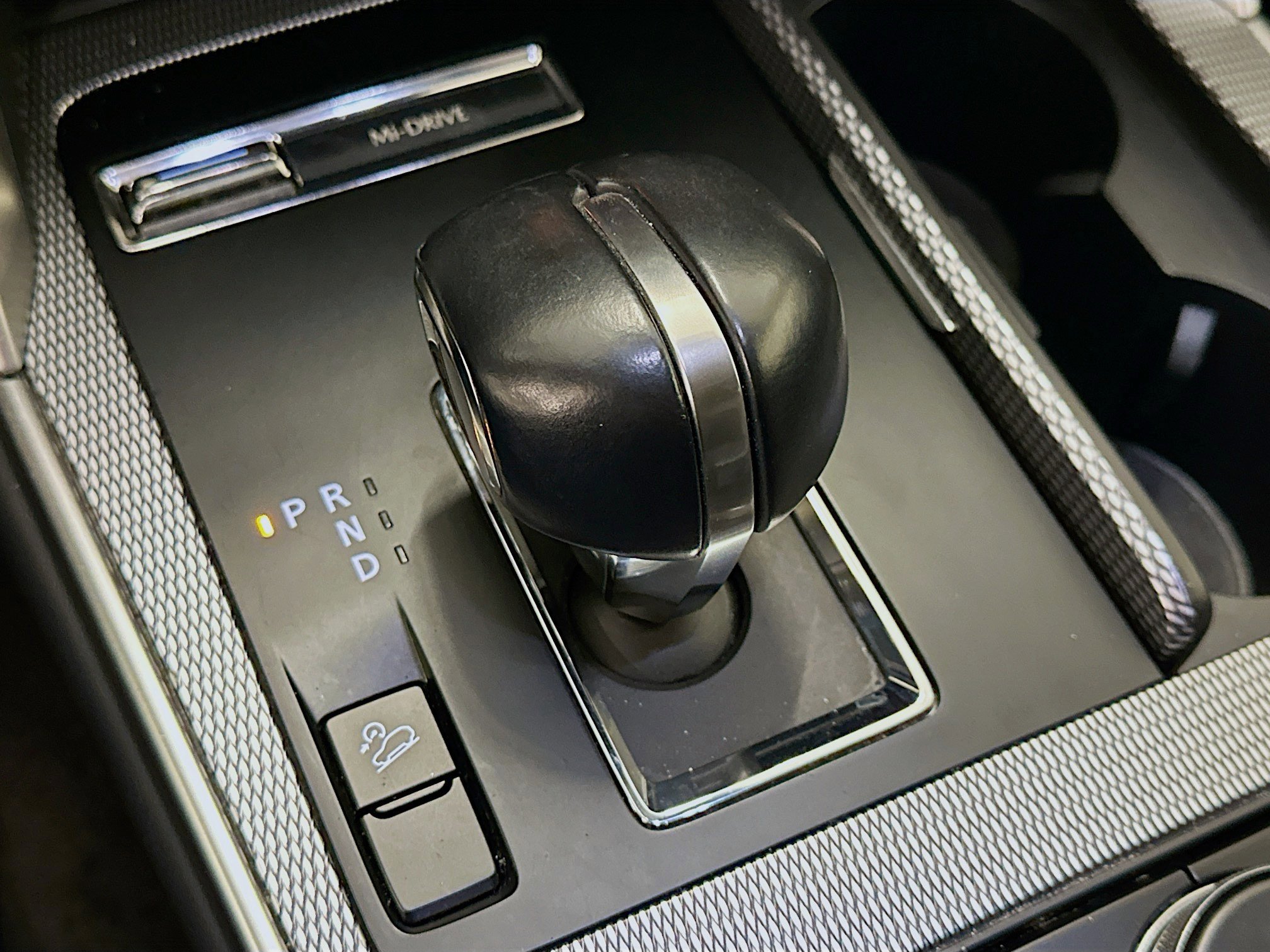 Used 2024 MAZDA CX-90 3.3 Turbo w/ Preferred Plus image 25