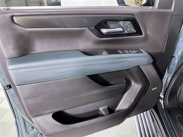 New 2026 GMC Yukon XL AT4 w/ AT4 Premium Package image 23