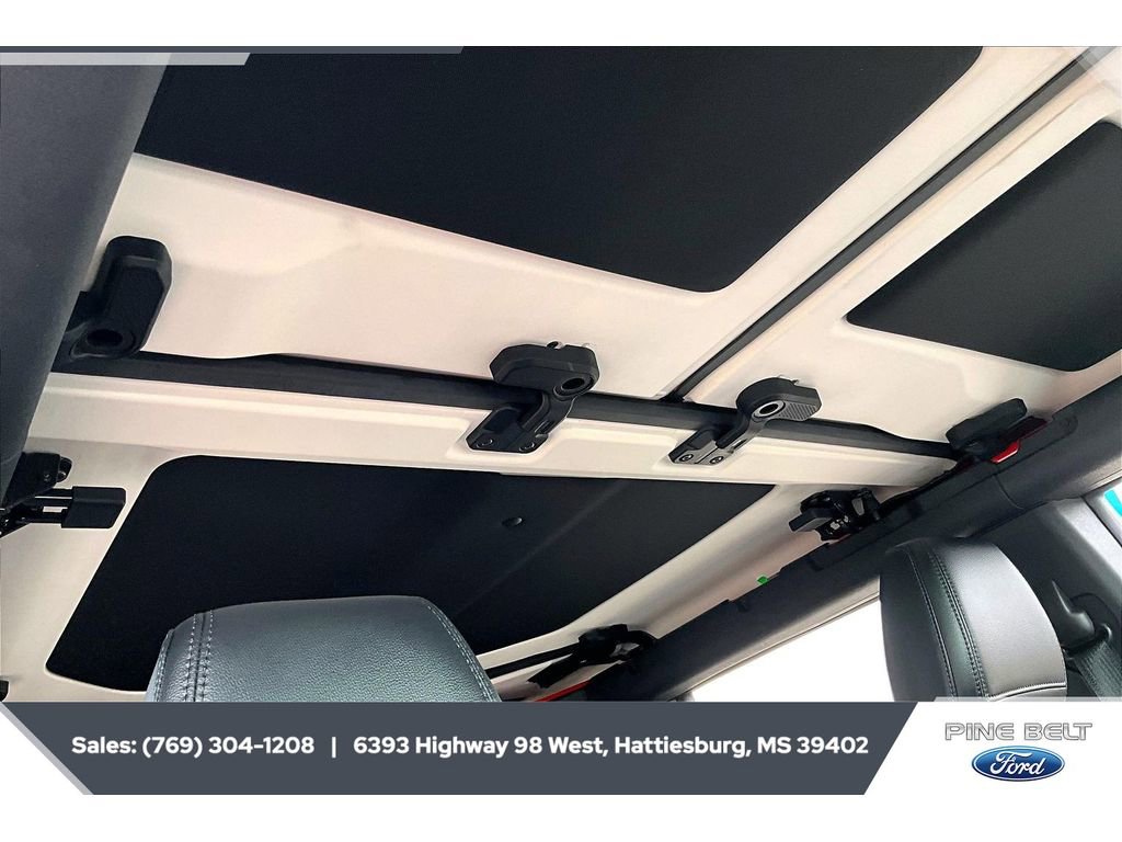 Used 2024 Ford Bronco Wildtrak AWD/4WD image 16