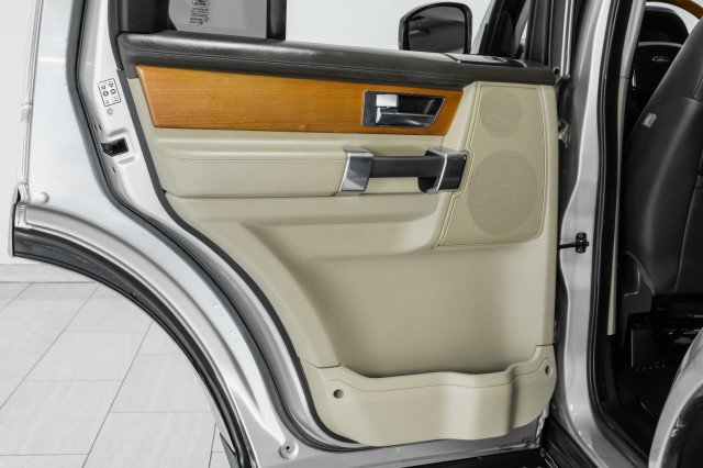 Used 2015 Land Rover LR4 HSE LUX image 50
