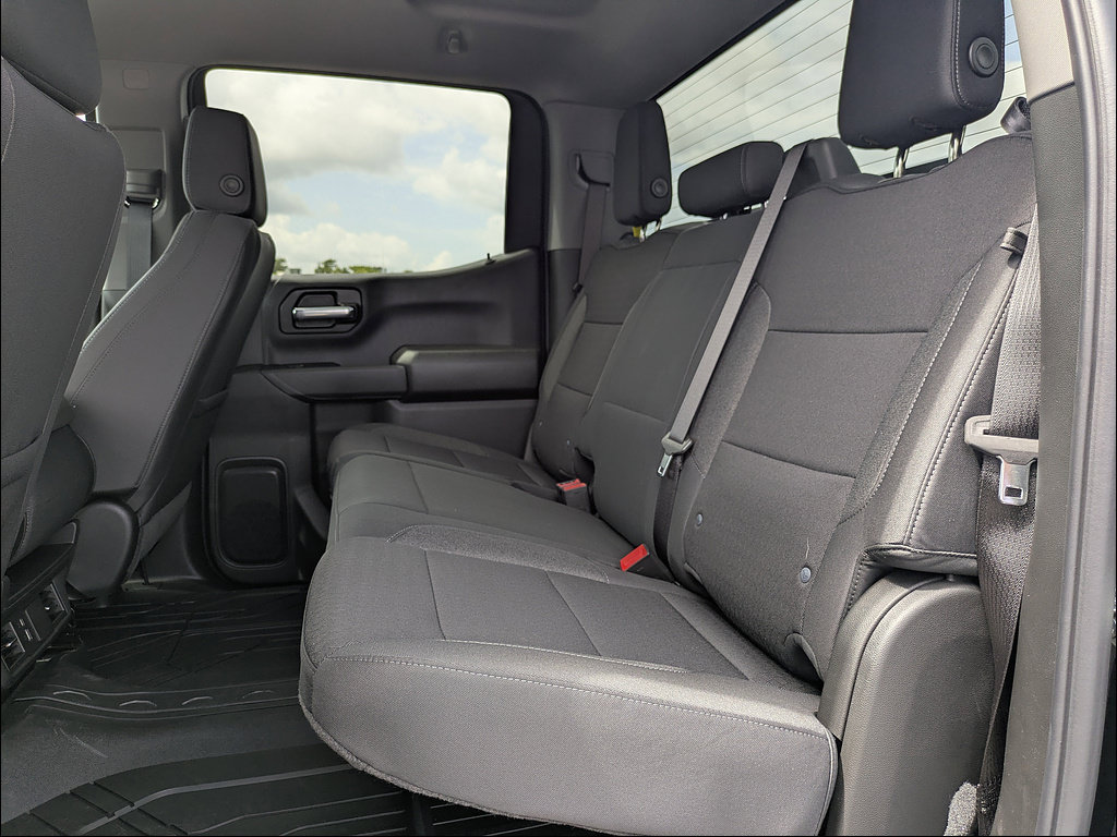 New 2026 Chevrolet Silverado 1500 Custom w/ Turbomax Blackout Package AWD/4WD image 15
