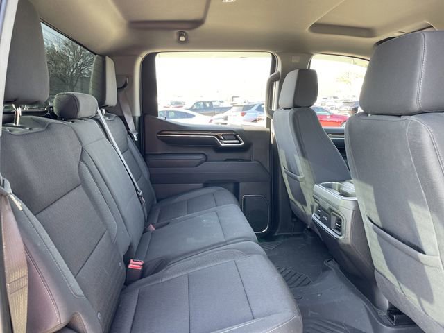 Used 2025 Chevrolet Silverado 1500 LT Trail Boss image 28