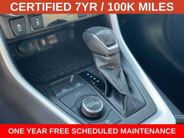 Used 2022 Toyota RAV4 XLE Premium AWD/4WD image 23