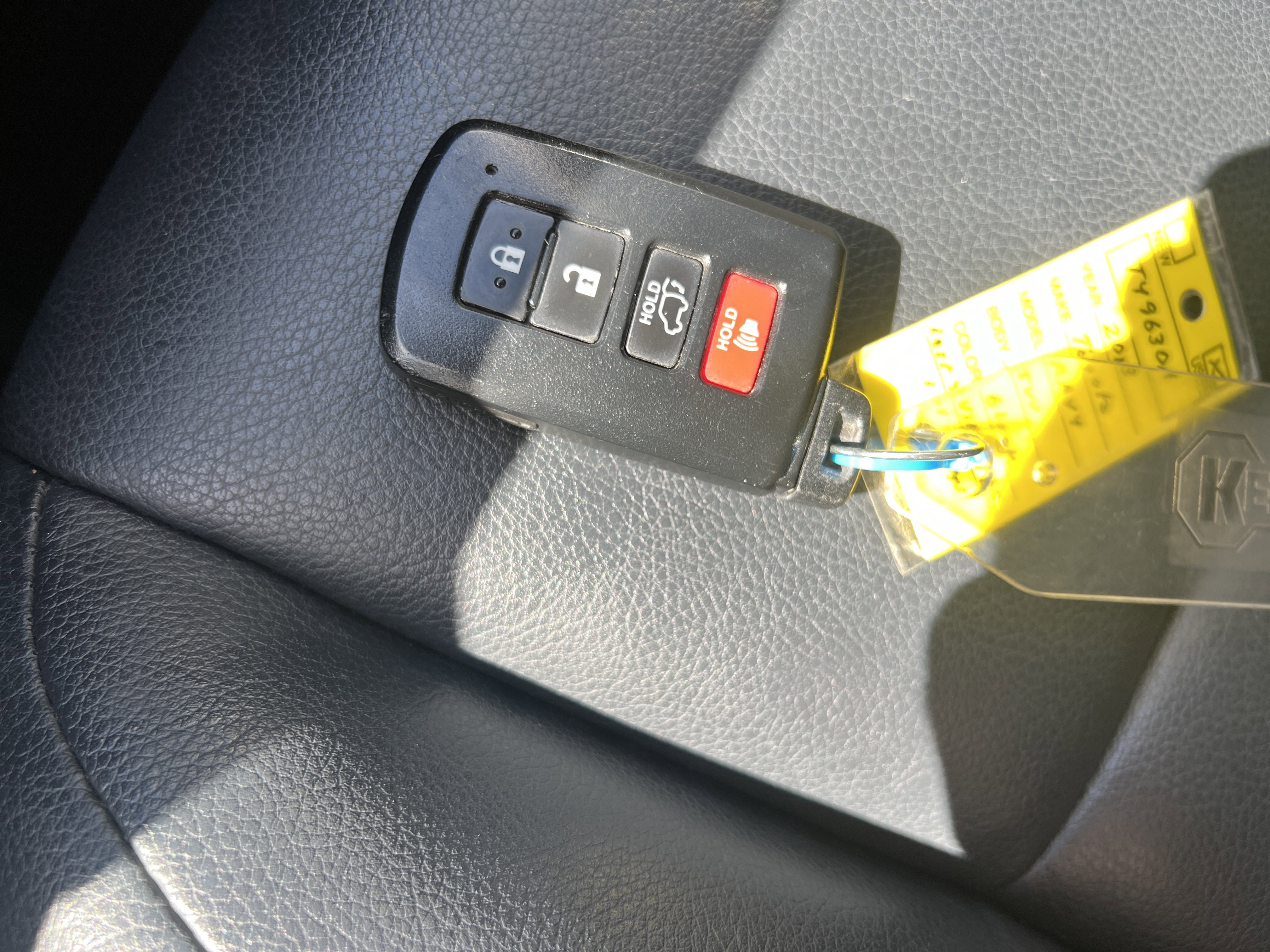 Used 2013 Toyota RAV4 Limited FWD image 31