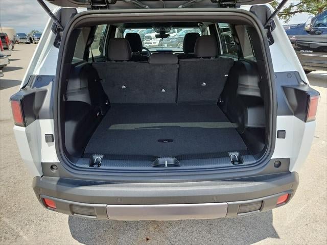 New 2026 Jeep Cherokee Laredo AWD/4WD image 47