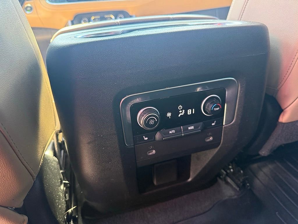 Used 2021 Chevrolet Tahoe Premier image 12