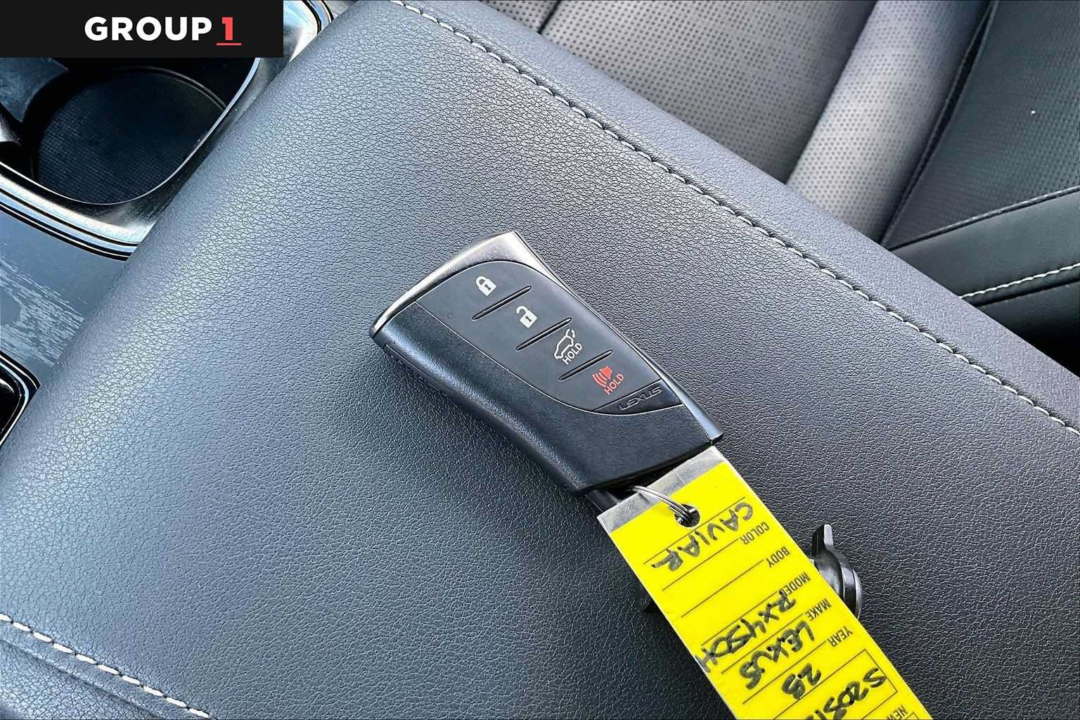 Used 2025 Lexus RX 450h AWD w/ Convenience Package image 13