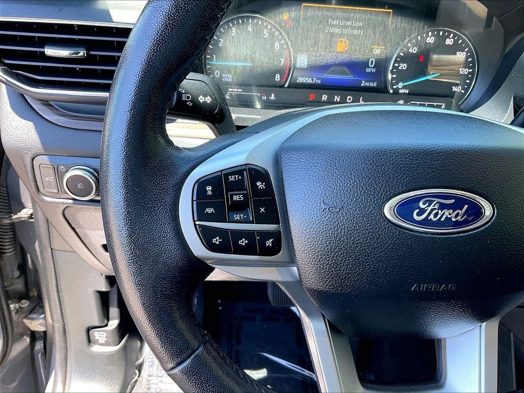 Used 2022 Ford Explorer Limited w/ Class IV Trailer Tow Package AWD/4WD image 23