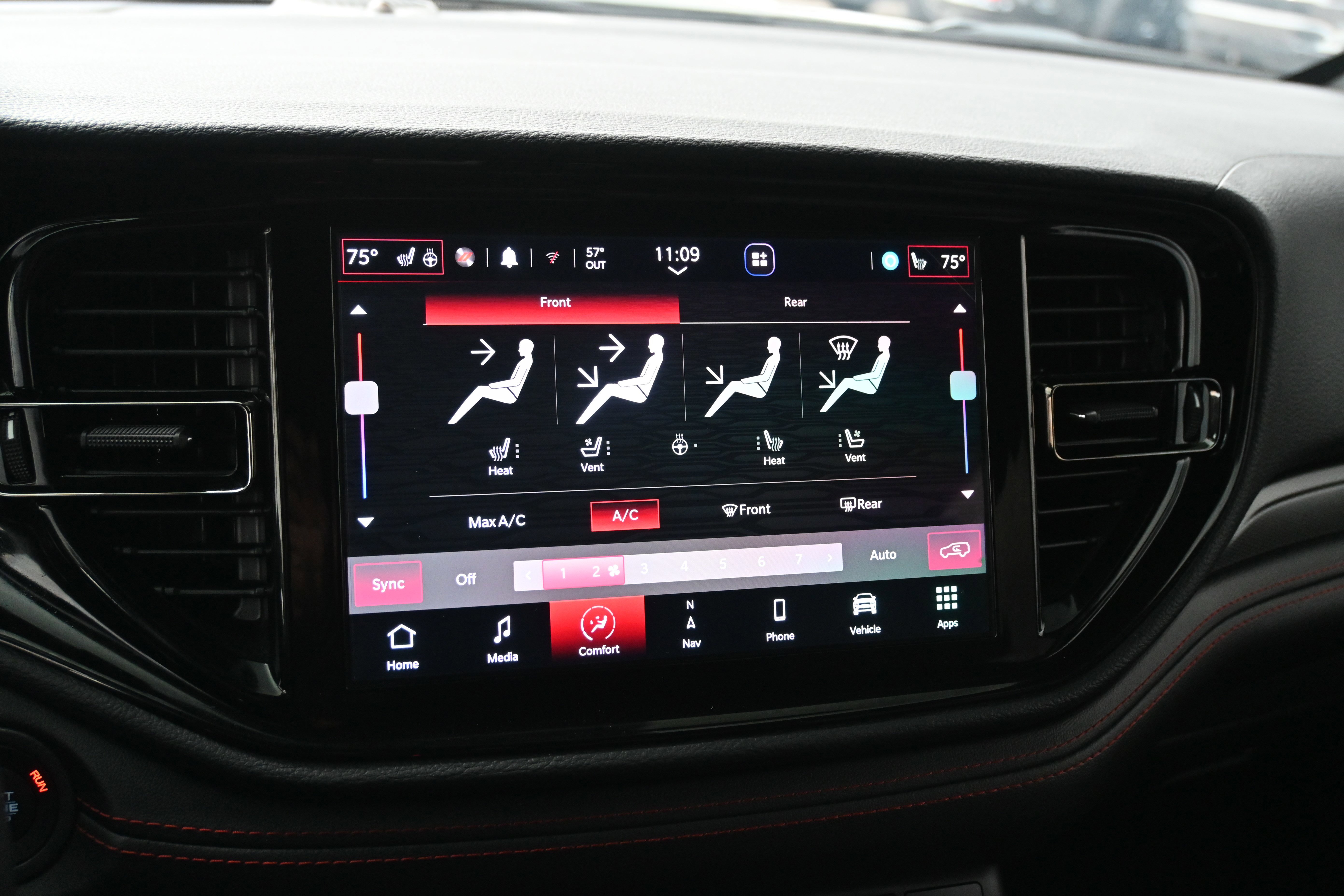 Used 2024 Dodge Durango R/T AWD/4WD image 29