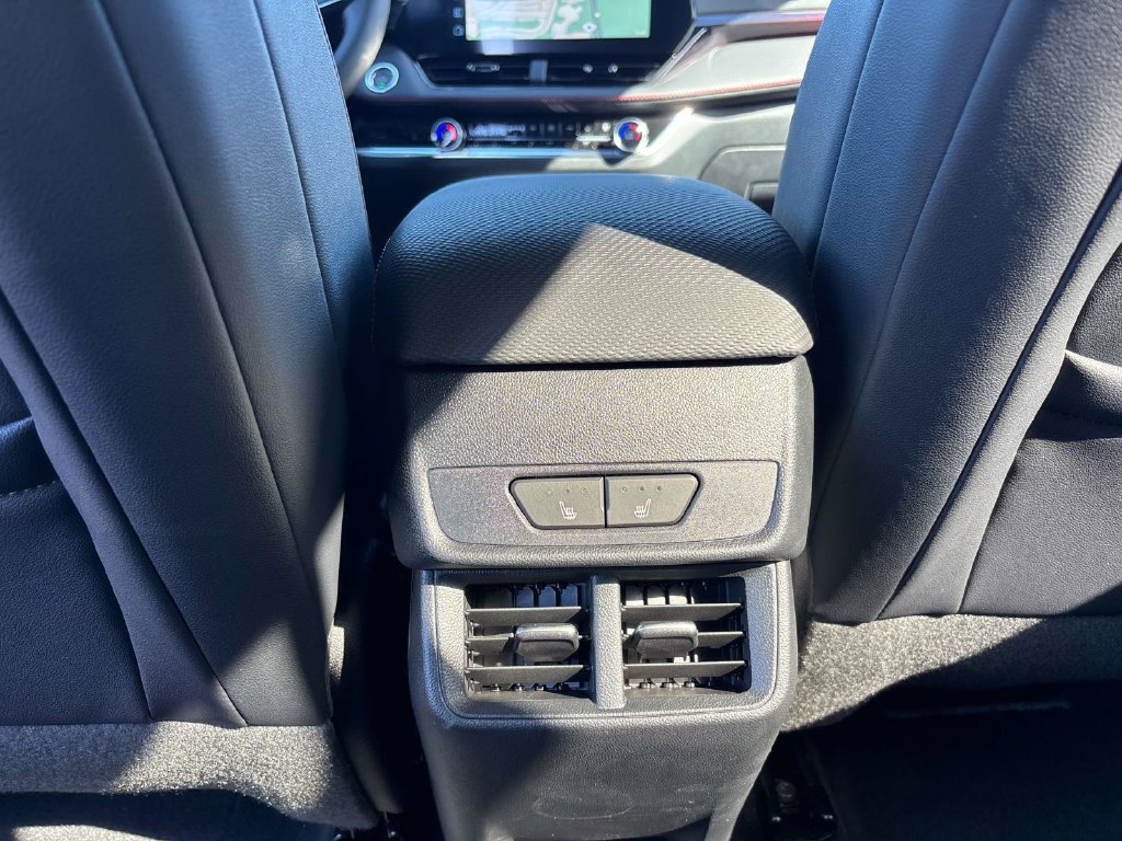 New 2027 Chevrolet Equinox RS w/ Safety and Technology Package AWD/4WD image 8