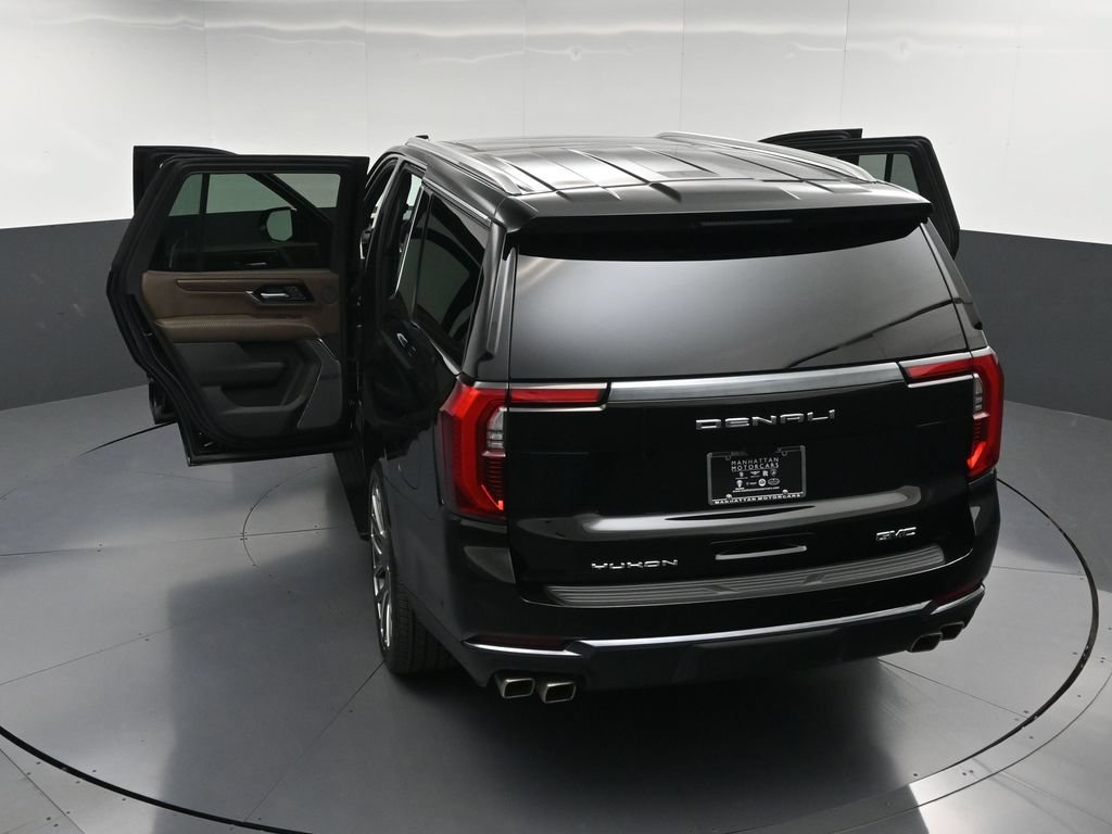Used 2026 GMC Yukon Denali Ultimate w/ LPO, Floor Liner Package AWD/4WD image 40